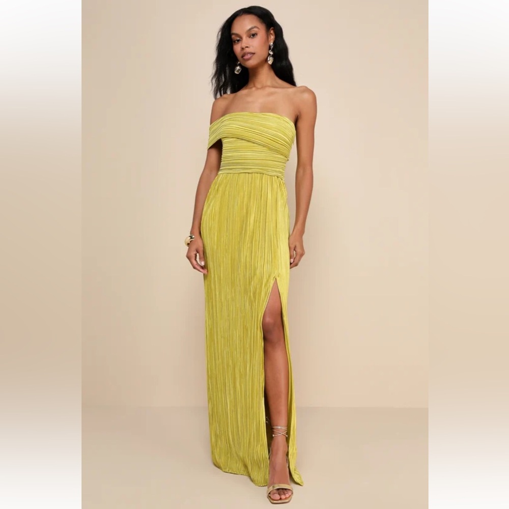 NWT Lulus Poised Performance Green Chartreuse Plisse One-Shoulder Maxi Dress